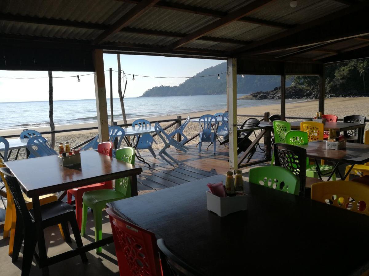 Rainbow Tioman Cottage Kampong Juara Exterior photo