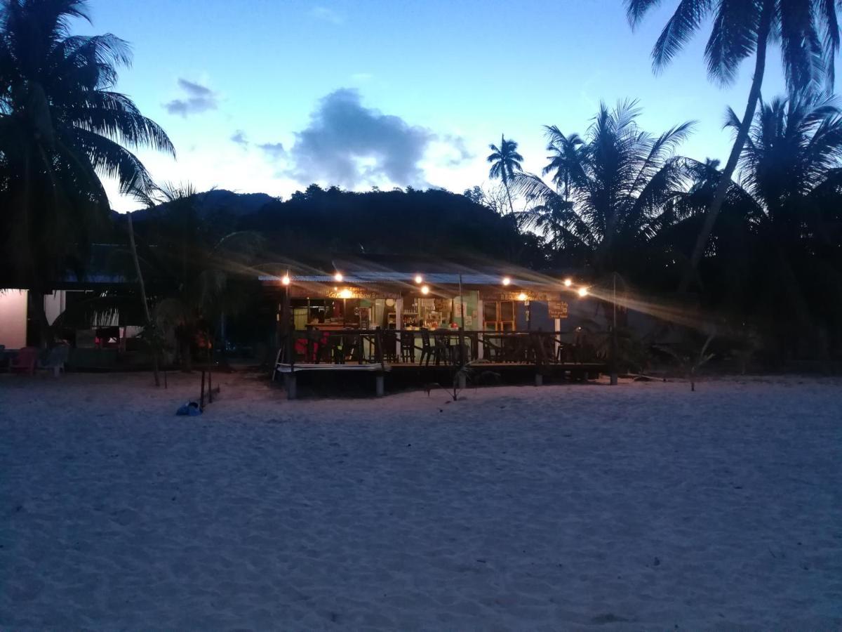 Rainbow Tioman Cottage Kampong Juara Exterior photo