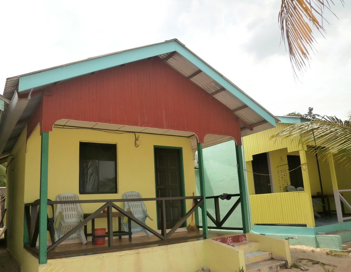 Rainbow Tioman Cottage Kampong Juara Exterior photo