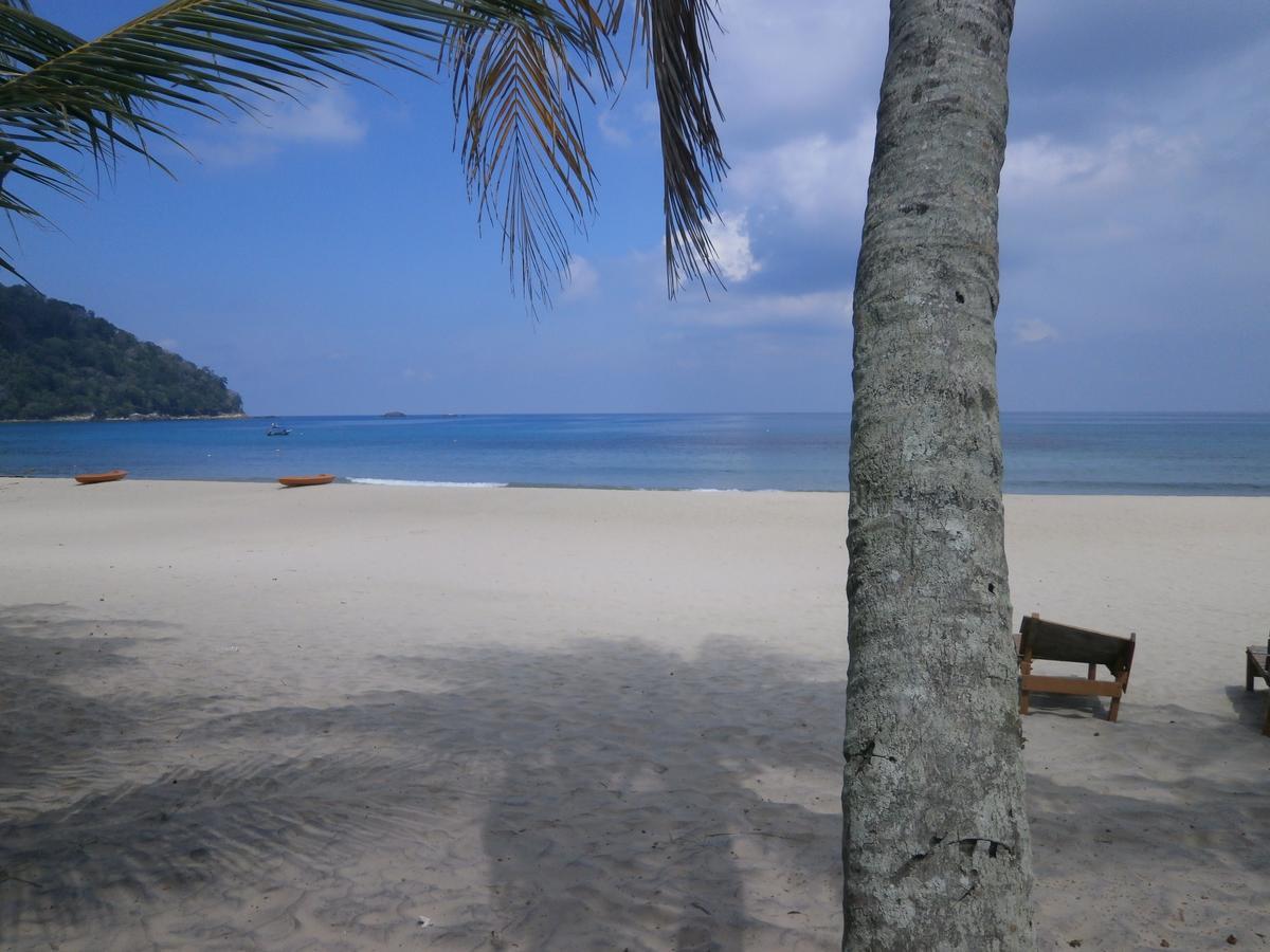 Rainbow Tioman Cottage Kampong Juara Exterior photo